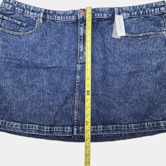 Lane Bryant Womens Denim Mini Skirt Size 28 Blue Jean Pockets Stretch NEW - Picture 5 of 10